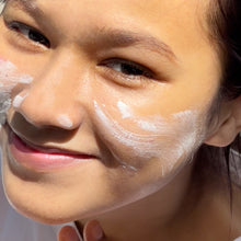 Load image into Gallery viewer, Sunscreen Broad Spectrum with SPF 35++ - Trial Pack